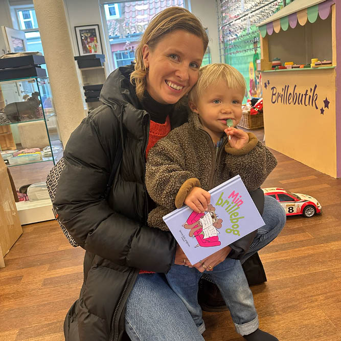 Min brillebog til børn med briller