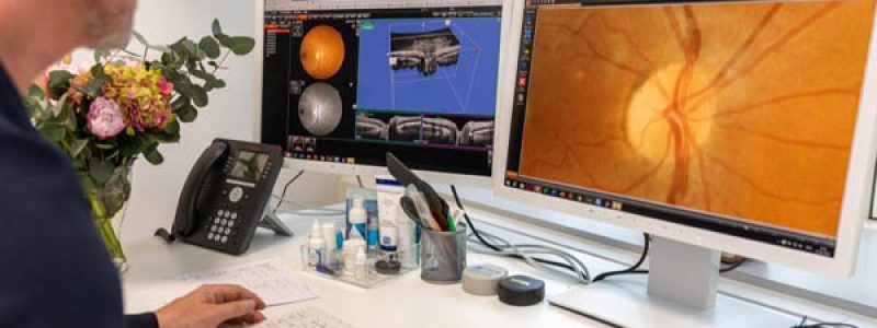 Øjenlæge Claus Shah-Jørgensen